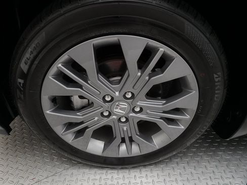 Certified 2025 Honda Odyssey Touring image 21