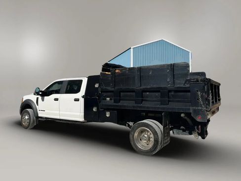 Used 2018 Ford F550 XL Dump Truck image 5
