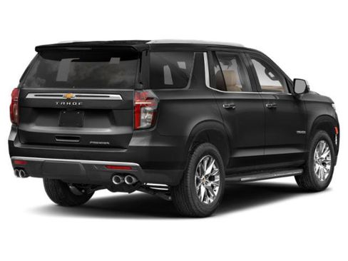 Used 2021 Chevrolet Tahoe Premier AWD/4WD image 2