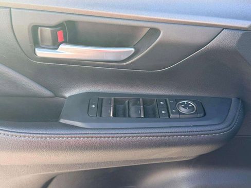 Used 2024 Toyota Grand Highlander XLE image 41