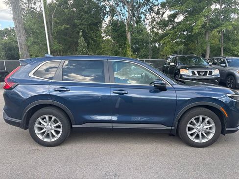 Used 2025 Honda CR-V EX image 5