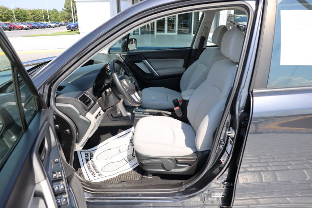 Used 2018 Subaru Forester 2.5i w/ Alloy Wheel Package AWD/4WD image 12