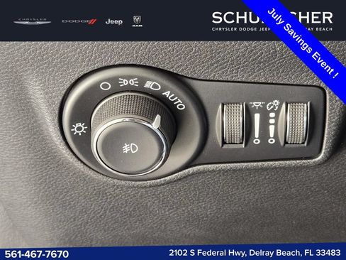 New 2026 Jeep Compass Latitude w/ Sun and Sound Group AWD/4WD image 19