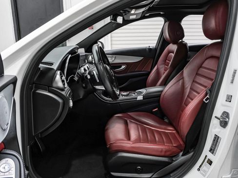 Used 2021 Mercedes-Benz C 300 Sedan image 19