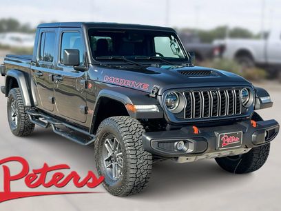 Used 2025 Jeep Gladiator Mojave w/ Convenience Group