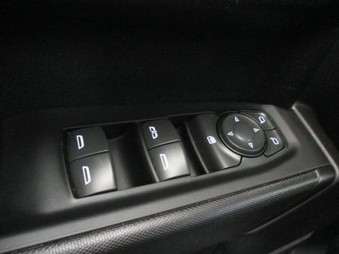 Used 2021 Chevrolet Silverado 1500 Custom w/ Safety Confidence Package image 14