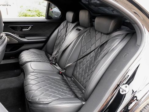 Used 2022 Mercedes-Benz S 580 4MATIC Sedan image 37