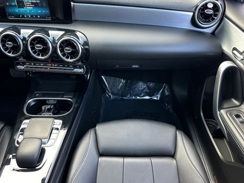 Used 2019 Mercedes-Benz A 220 image 27