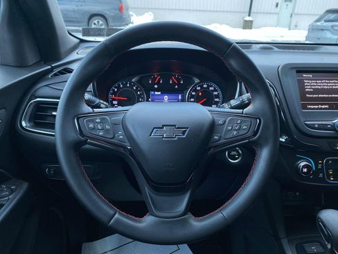 Certified 2023 Chevrolet Equinox RS image 2