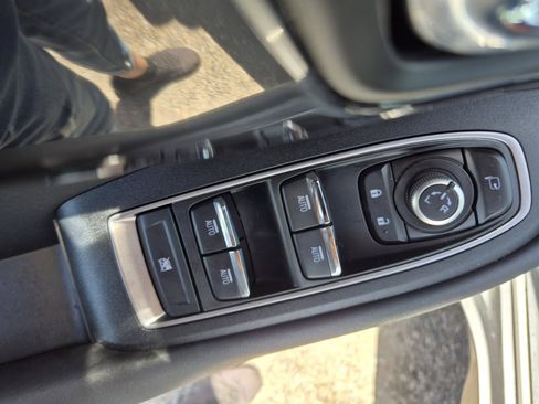 Used 2024 Subaru Outback Touring XT AWD/4WD image 13