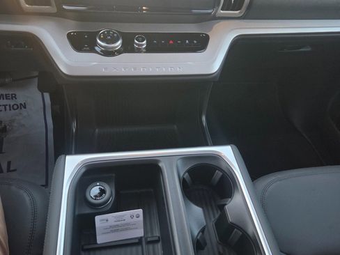 New 2026 Ford Expedition Max Active image 27