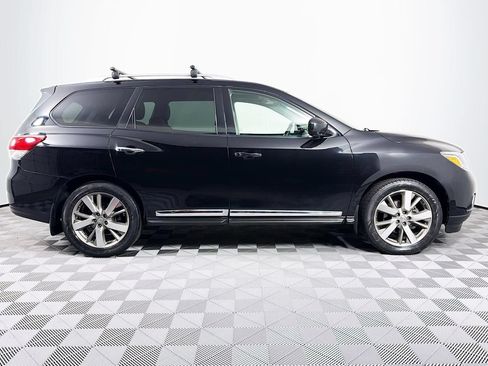 Used 2015 Nissan Pathfinder Platinum w/ Family Entertainment Package AWD/4WD image 26