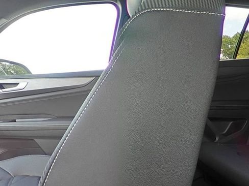 New 2026 Volkswagen Atlas Cross Sport SE image 25