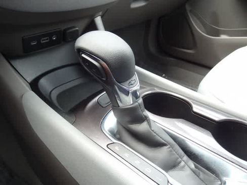 Used 2022 Chevrolet Malibu LS FWD image 26