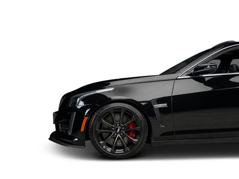 Used 2018 Cadillac CTS V w/ Carbon Fiber Package RWD image 22
