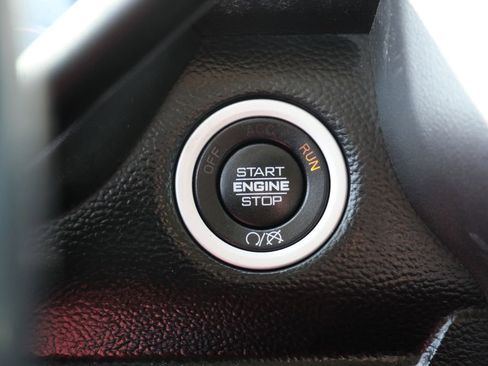 Used 2019 RAM 2500 Big Horn image 26