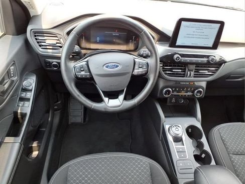 Used 2024 Ford Escape Active AWD/4WD image 18