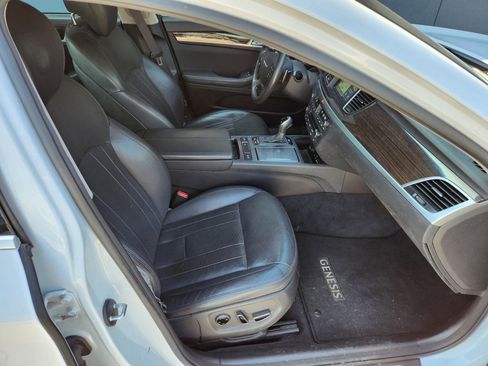 Used 2017 Genesis G80 3.8 w/ Option Group 02 image 19