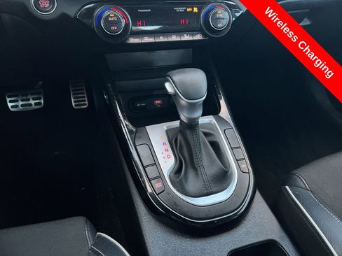 Used 2023 Kia Forte GT-Line w/ GT-Line Premium Package image 14