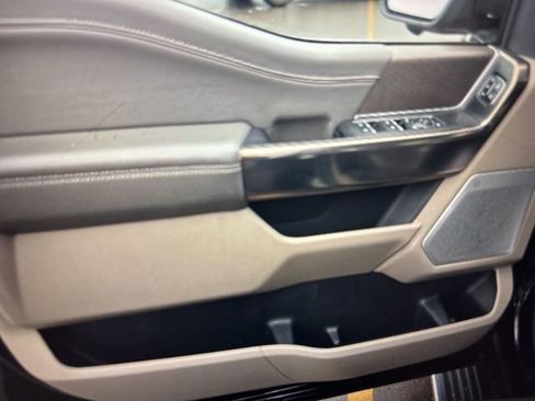 Used 2024 Ford F150 Platinum w/ Equipment Group 703A Plus image 16