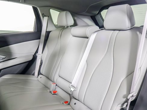 Used 2022 Acura RDX w/ Technology Package image 10