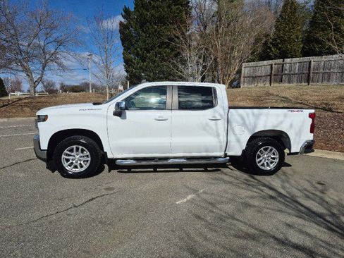 Used 2021 Chevrolet Silverado 1500 LT image 4