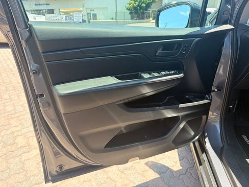 Used 2023 Honda Odyssey EX-L image 8