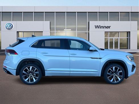 New 2026 Volkswagen Atlas Cross Sport SEL Premium R-Line image 6