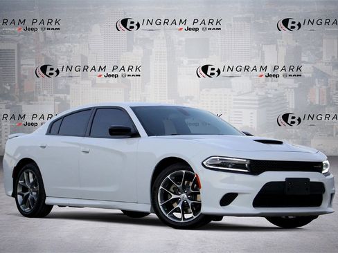 Used 2023 Dodge Charger GT image 1