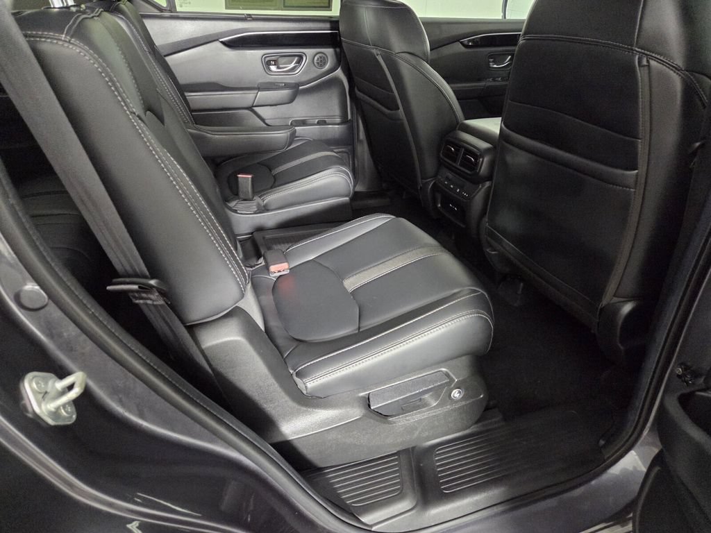 Used 2024 Honda Pilot EX-L image 31