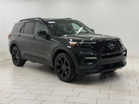 Used 2023 Ford Explorer ST w/ Equipment Group 401A image 6