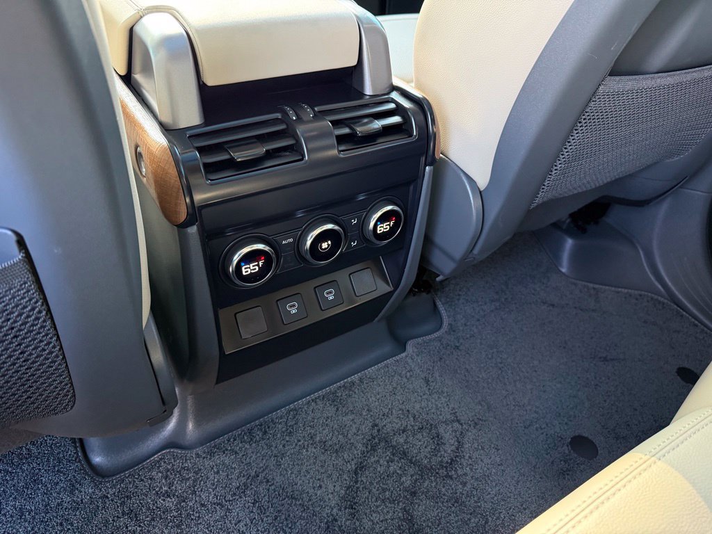 Used 2024 Land Rover Defender 110 S AWD/4WD image 19