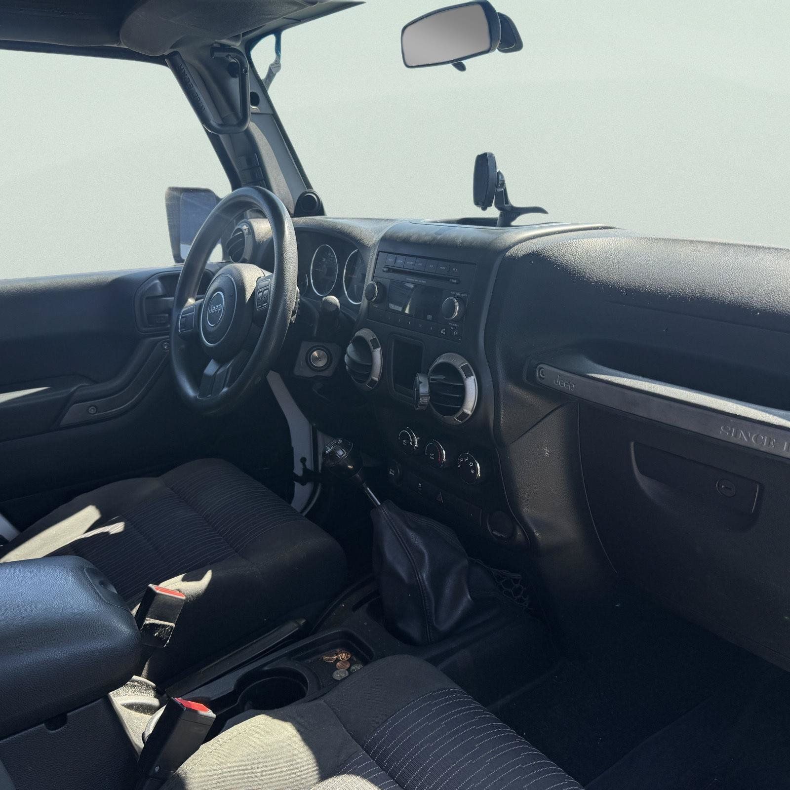 Used 2012 Jeep Wrangler Sport AWD/4WD image 3