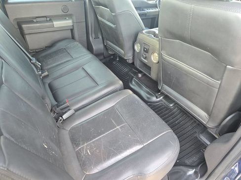 Used 2011 Ford F250 Lariat w/ Lariat Interior Pkg AWD/4WD image 11