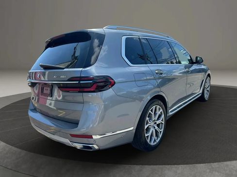 Used 2025 BMW X7 xDrive40i AWD/4WD image 5