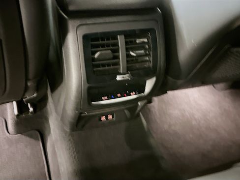 Used 2024 BMW X3 xDrive30i image 29