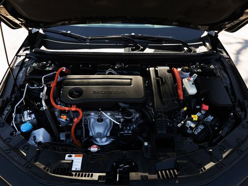 Used 2024 Honda Accord Sport image 43