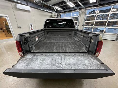 Used 2018 Honda Ridgeline RTL-T image 21