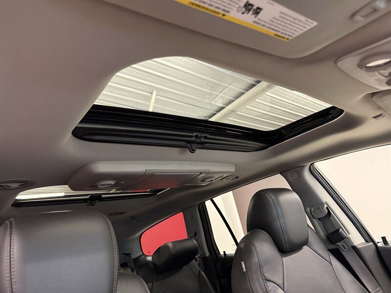 Used 2015 Buick Enclave Leather AWD/4WD image 14