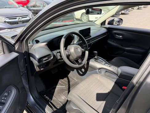 Certified 2023 Honda HR-V LX image 7
