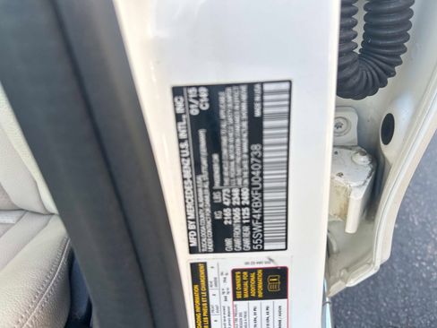 Used 2015 Mercedes-Benz C 300 4MATIC Sedan image 33