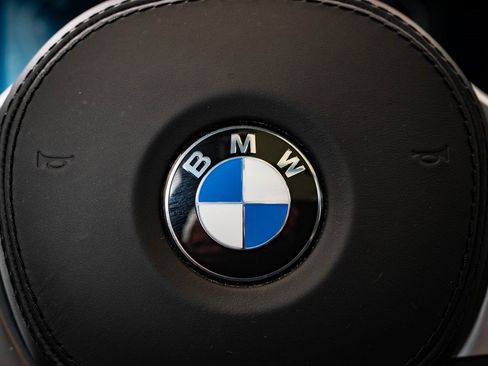 Certified 2025 BMW X4 xDrive30i w/ M Sport Package image 26