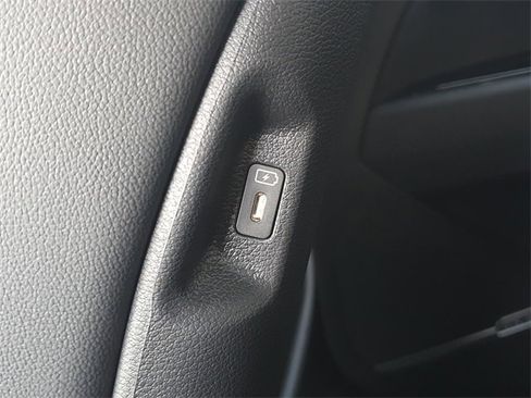 New 2025 Kia Sportage X-Line Prestige image 13