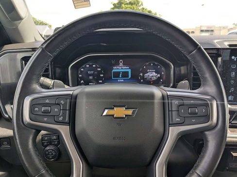 Used 2023 Chevrolet Silverado 1500 LTZ AWD/4WD image 20