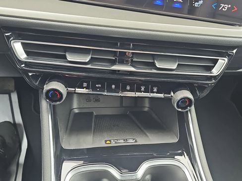 New 2026 Chevrolet Traverse LT w/ Driver Confidence Package image 17