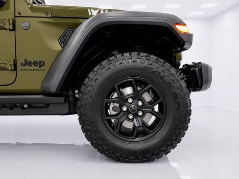 Used 2026 Jeep Wrangler Unlimited Sport AWD/4WD image 9