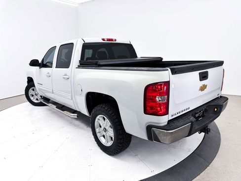 Used 2013 Chevrolet Silverado 1500 LTZ w/ Z71 Appearance Package RWD image 2