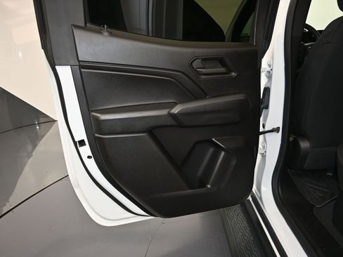 Certified 2024 Chevrolet Colorado Trail Boss w/ Advanced Trailering Package image 21