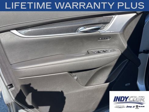Used 2024 Cadillac XT6 Sport AWD/4WD image 8