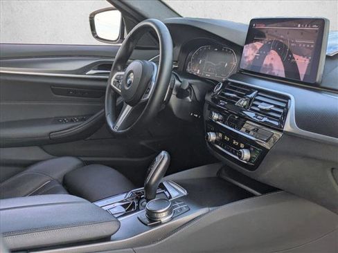 Used 2023 BMW 540i w/ M Sport Package image 22